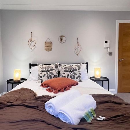 Beautiful Apartment In Camden Town Лондон Екстериор снимка