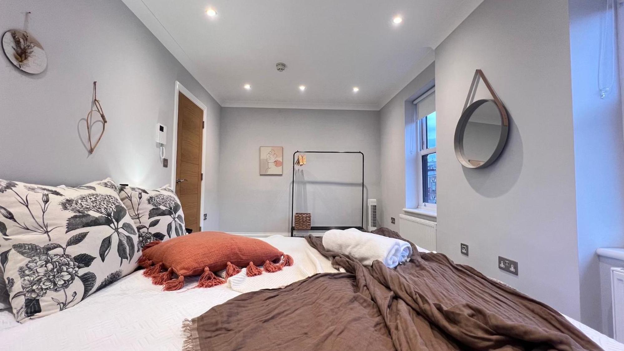 Beautiful Apartment In Camden Town Лондон Екстериор снимка
