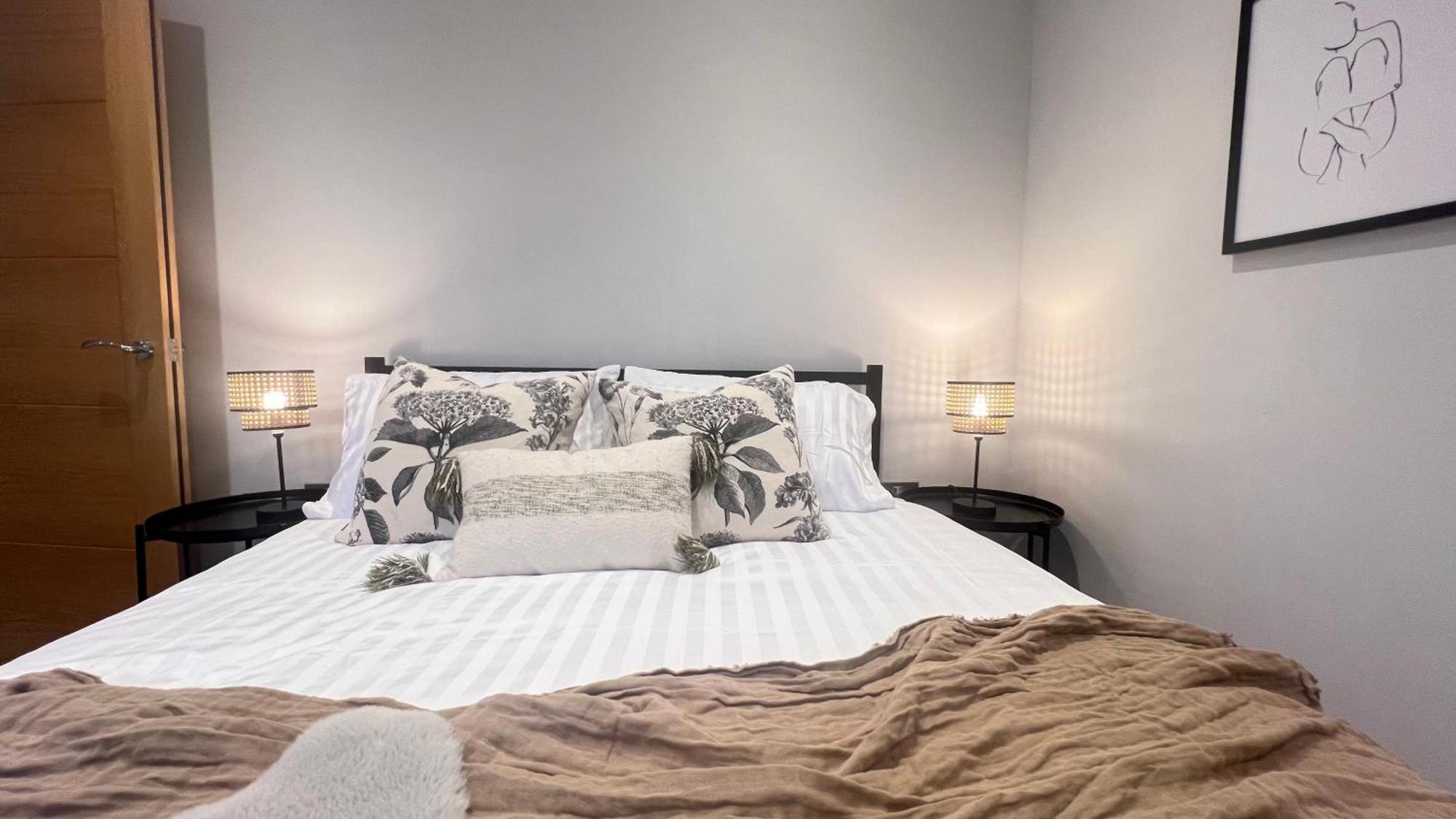 Beautiful Apartment In Camden Town Лондон Екстериор снимка
