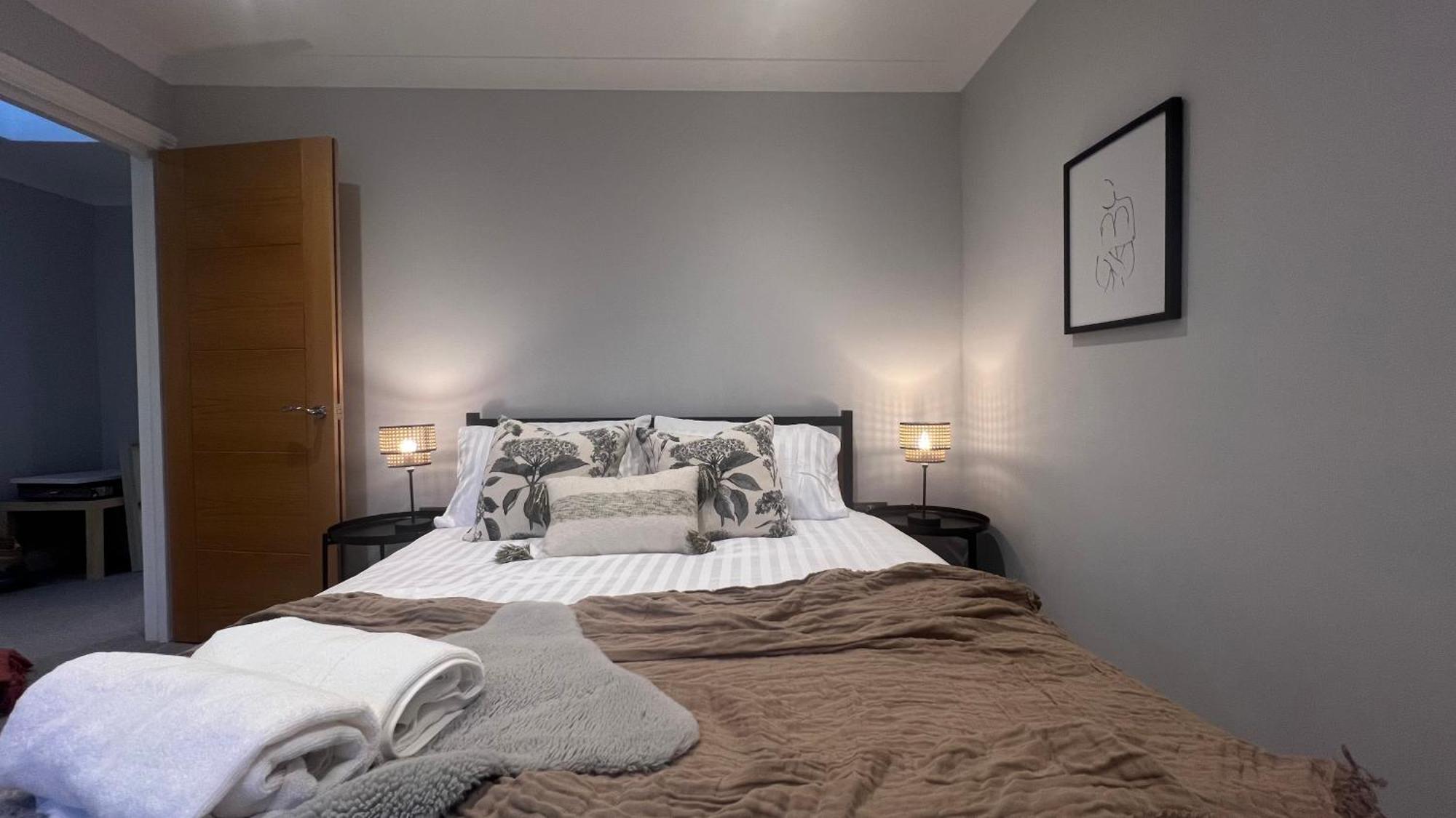 Beautiful Apartment In Camden Town Лондон Екстериор снимка