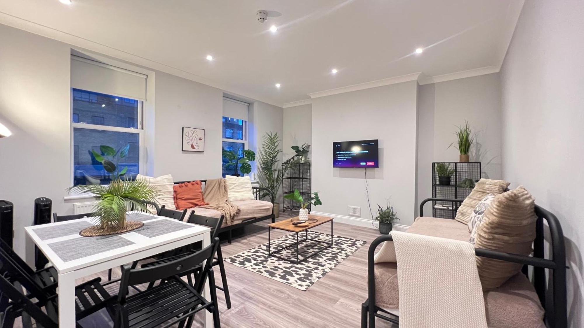 Beautiful Apartment In Camden Town Лондон Екстериор снимка