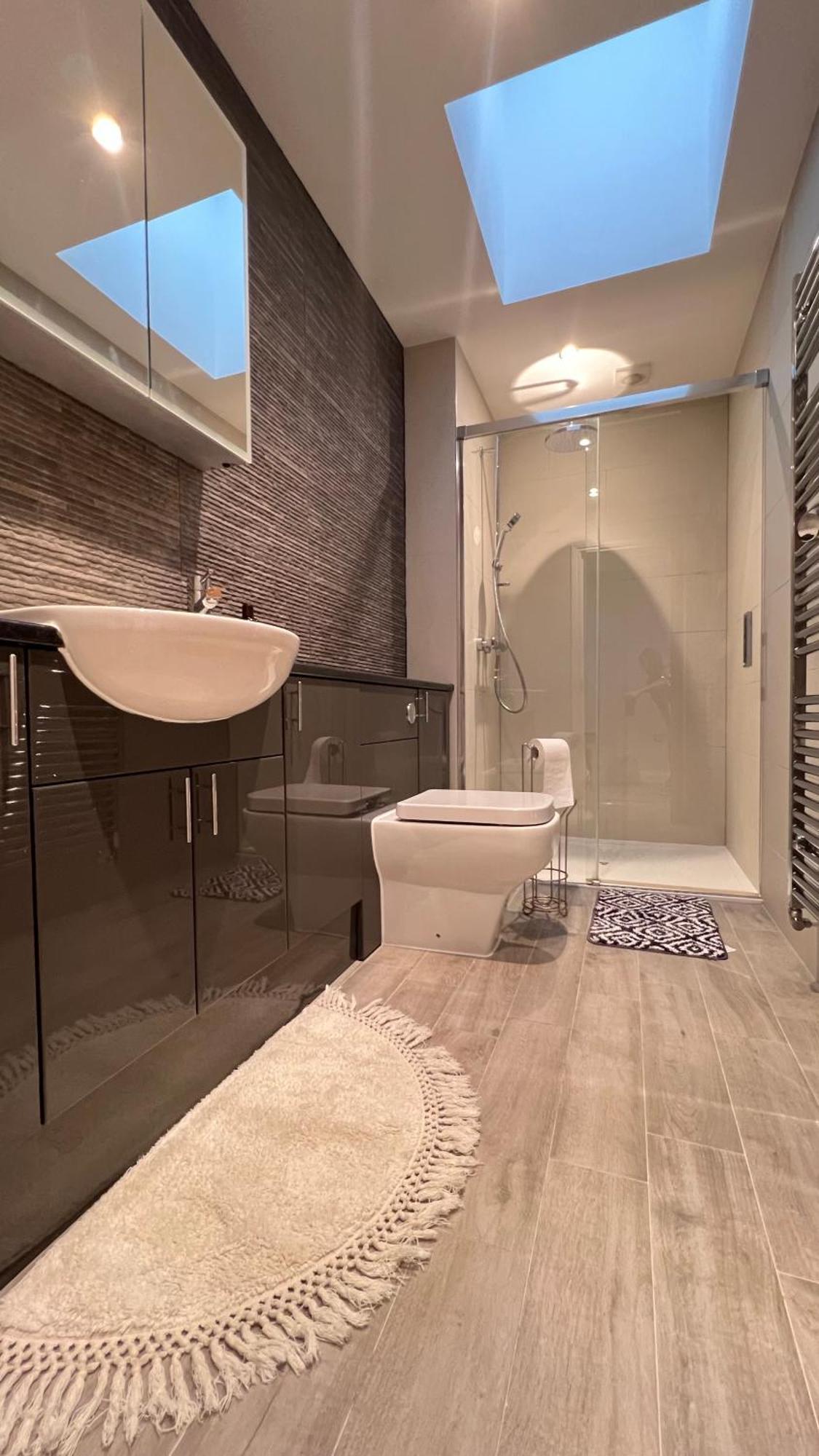 Beautiful Apartment In Camden Town Лондон Екстериор снимка